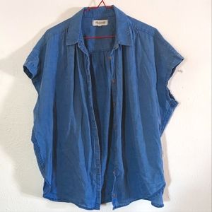 Madewell lightweight chambray top L